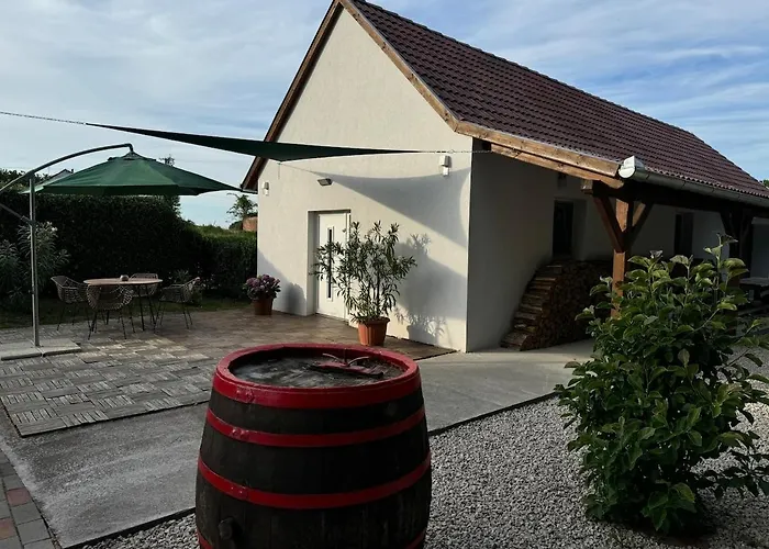 Magnolia Apartment *