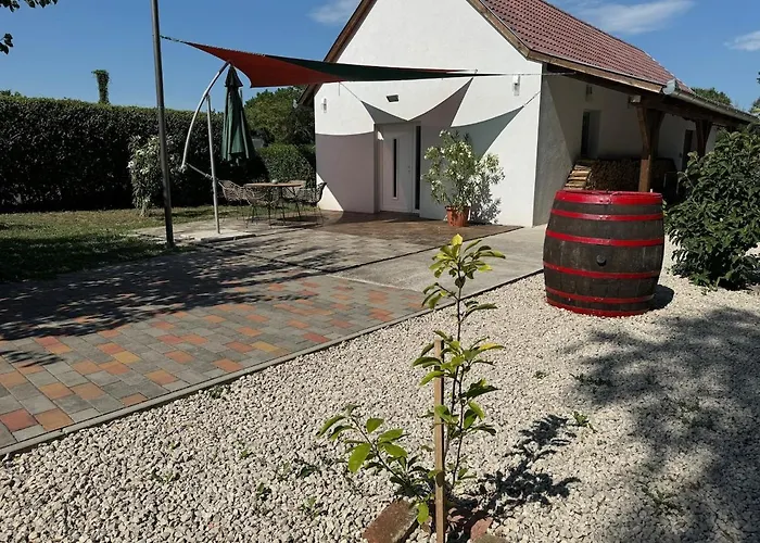 Magnolia Apartment Zalaszabar